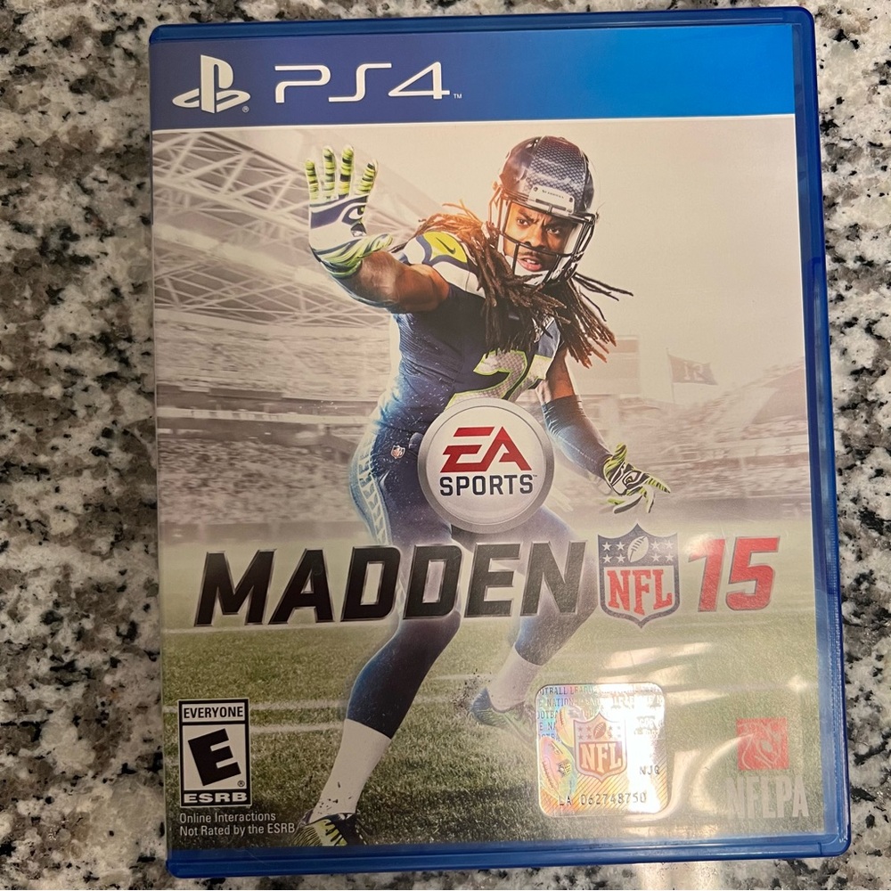 MADDEN 15 - PlayStation 4